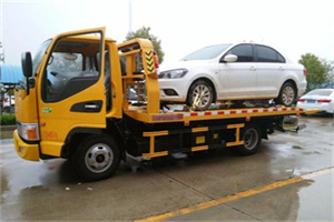 鄂伦春自治旗附近拖车救援24小时服务热线